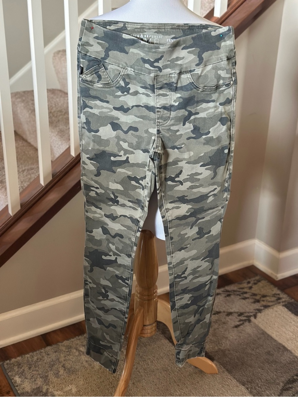 Ann Taylor Olive and Gray Camo Skinny Jeans - N3003